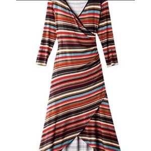 Signature Weekend Faux Wrap Dress M Stripe Ruched Surplice Midi Stretch V-Neck